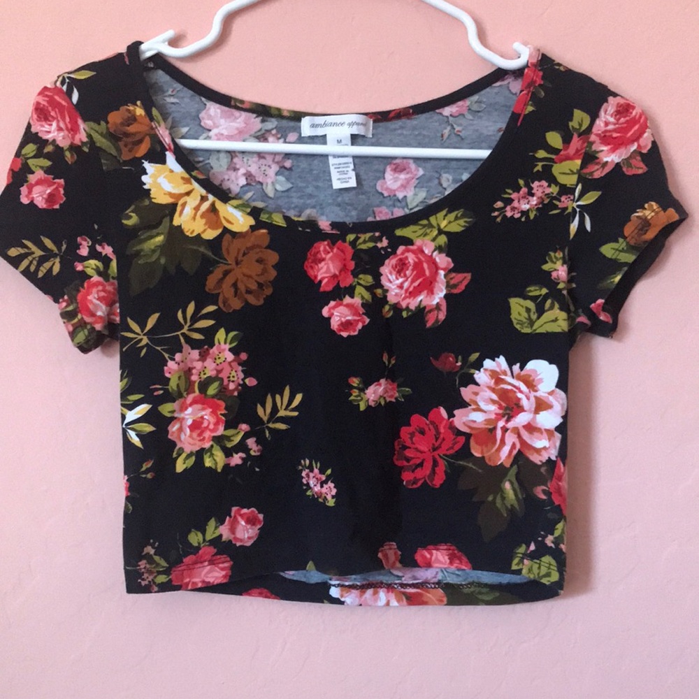 Black crop top with flowers